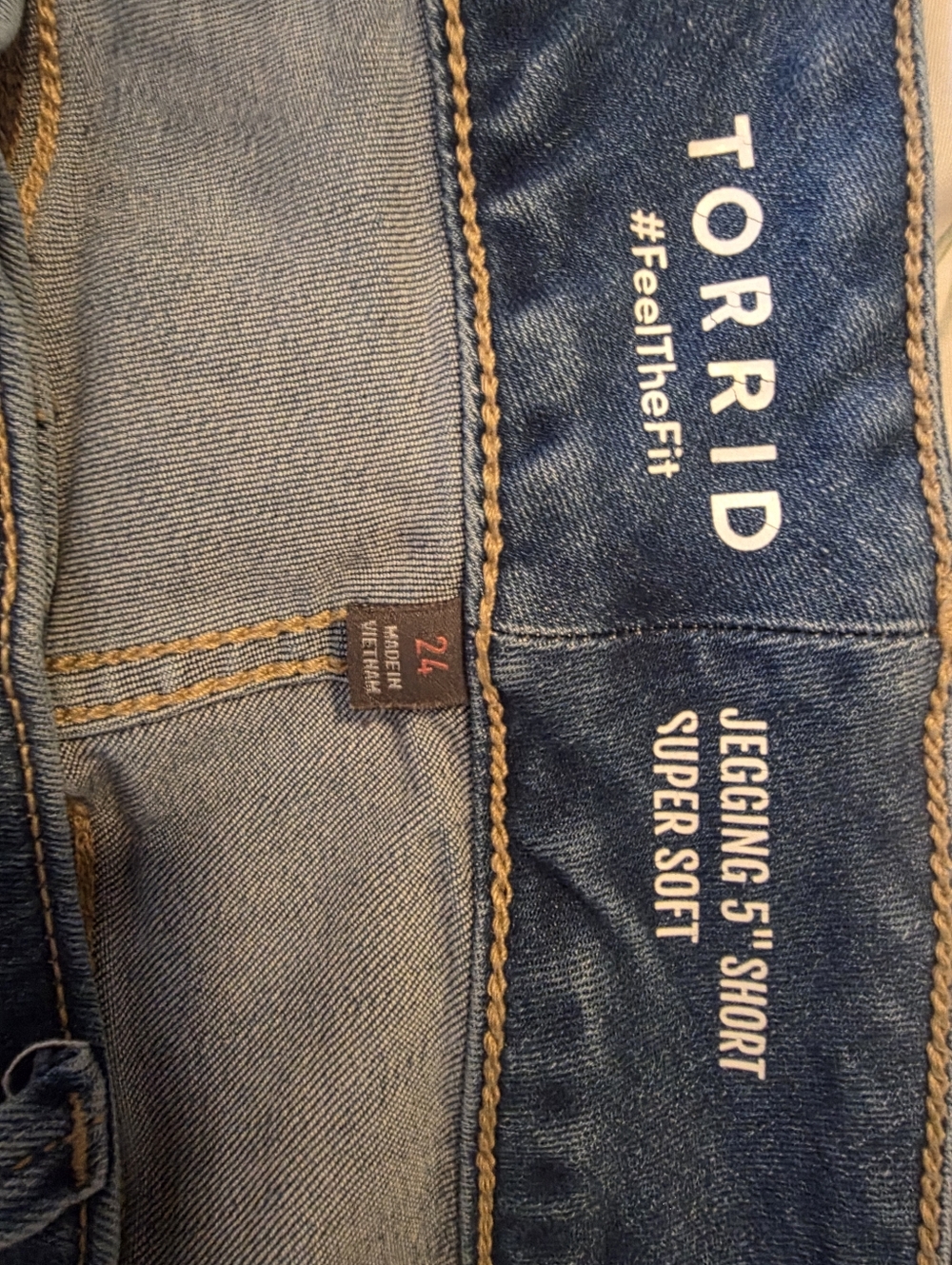 torrid Supersoft Jegging Shorts - Triple Button Waist - Picture 4 of 4